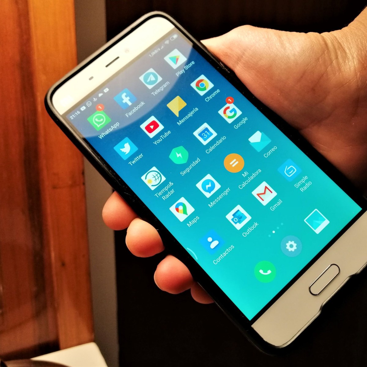 Pantallas y Adolescentes. 1ª Parte.